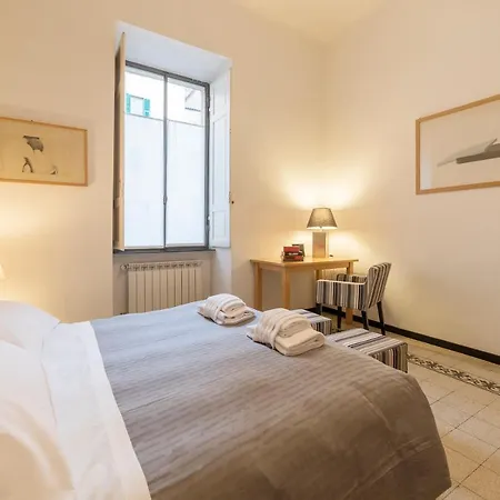 Elizabeth House - Welcometorhome